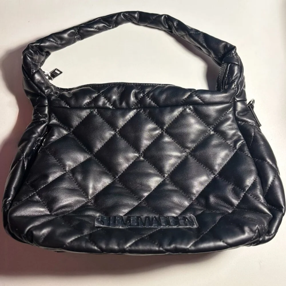 Steve Madden puffy black quilted hobo bag purse, NWOT