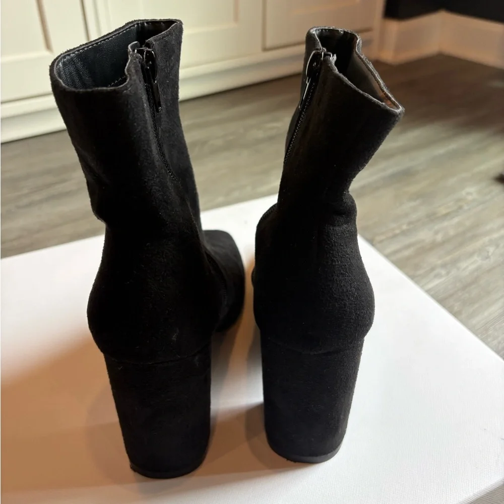 Lulus chic black