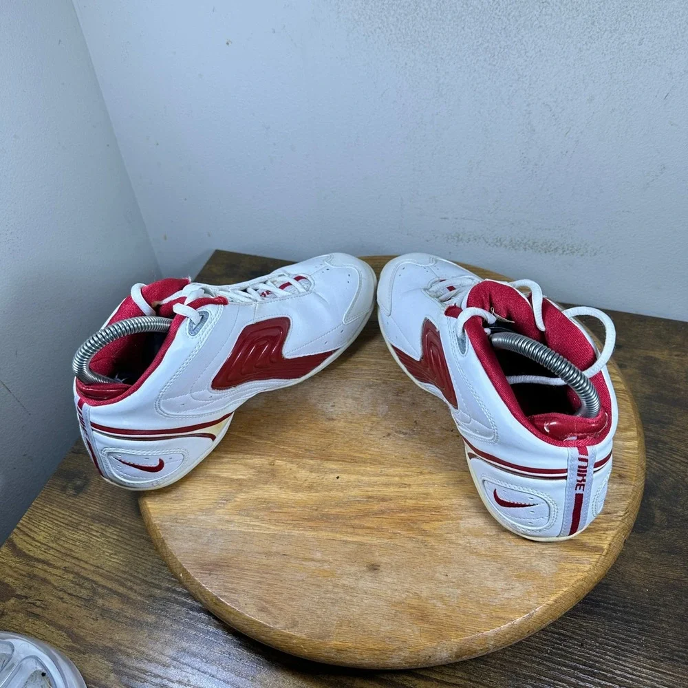 Nike vintage sneakers