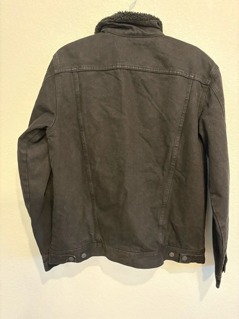Old Navy Sherpa Lined Black Denim Jacket Mens M Tall Plaid Flannel Trucker Coat