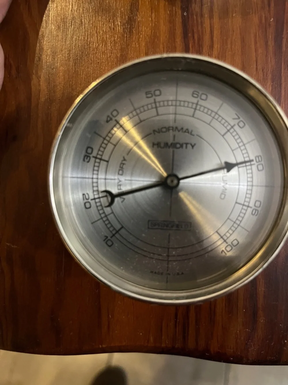 N/A thermometer barometer