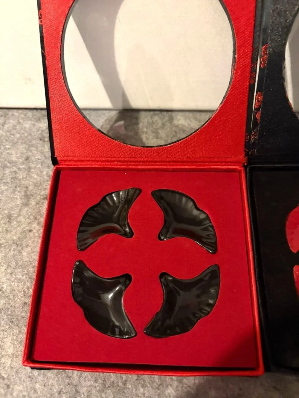 Unbranded new packages