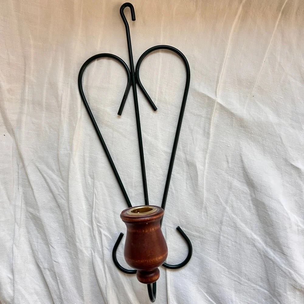 Vintage Rustic Wood & Metal Heart Taper Candle Holder Wall Sconce‎ 14” Tall