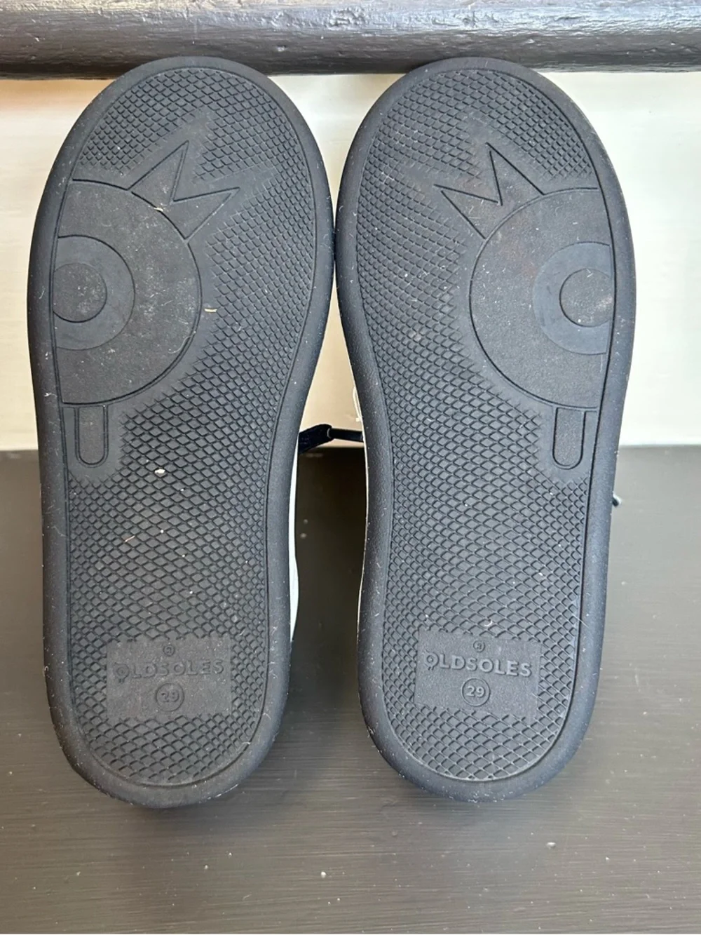 Old Soles white old