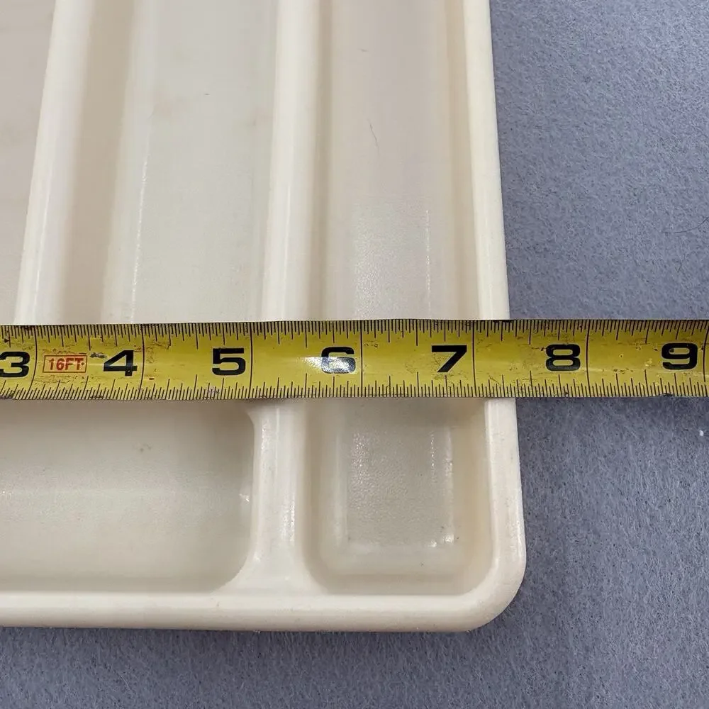 Vintage 0522 RUBBERMAID Cream/Almond Cutlery Utensil Tray 11-1/2” x 7-1/4”