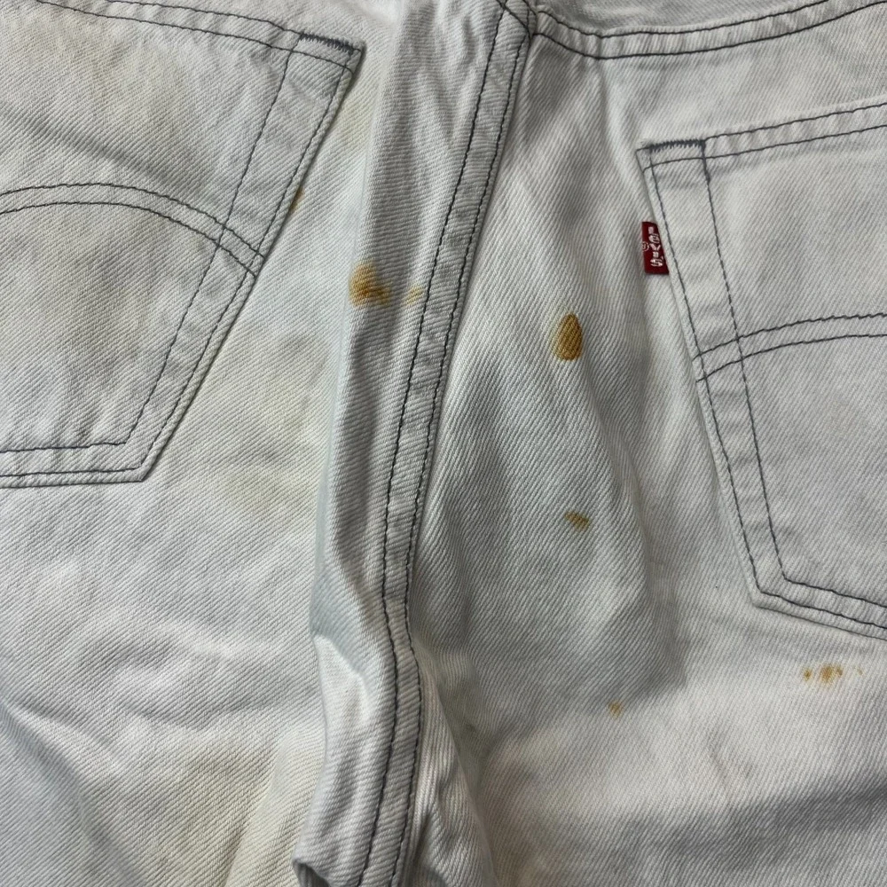 VTG Levi's 501 0657 Jeans Men's White Denim Classic Button Fly 37X29.5 - Flaws