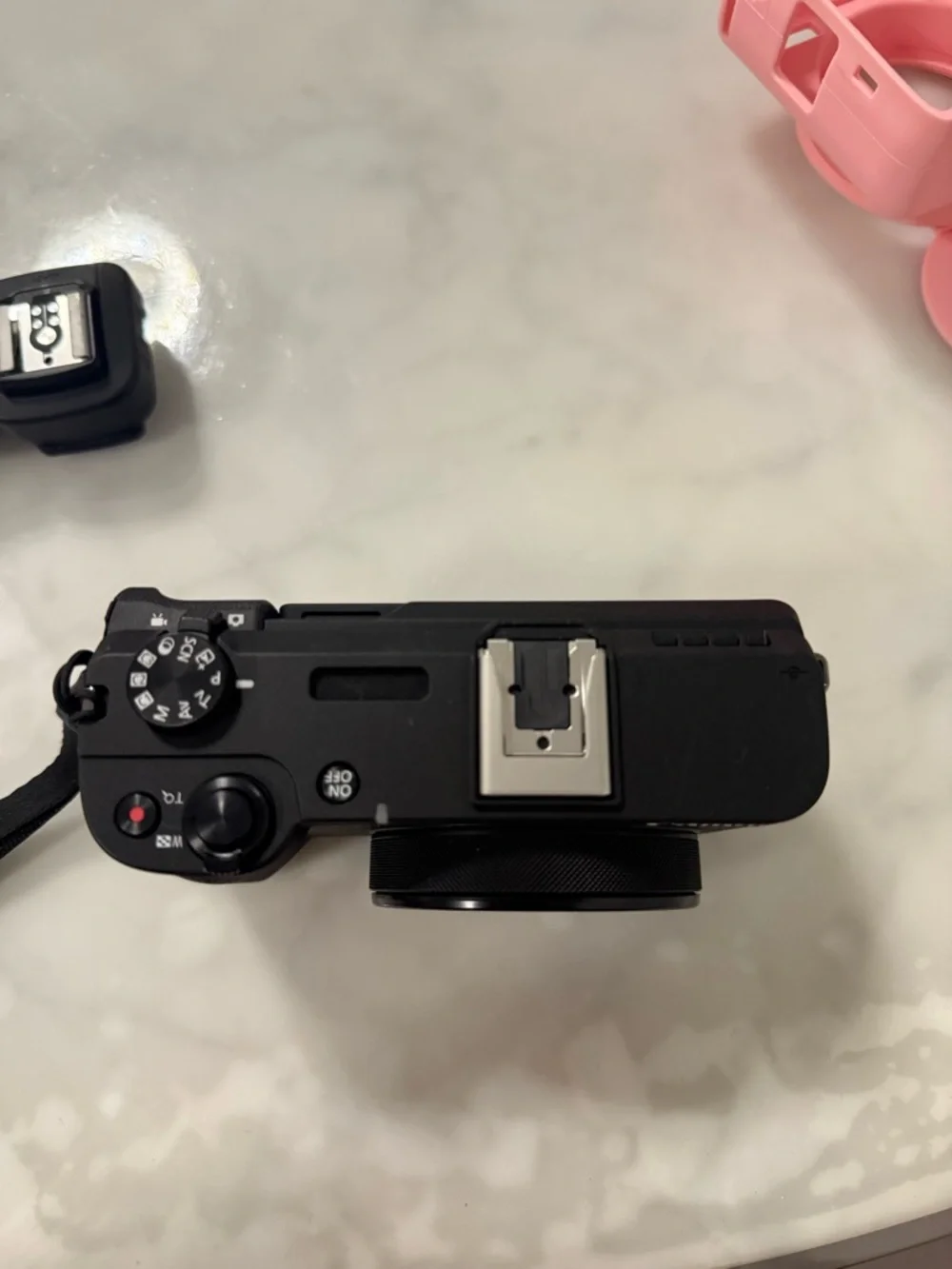 Canon Powershot V1