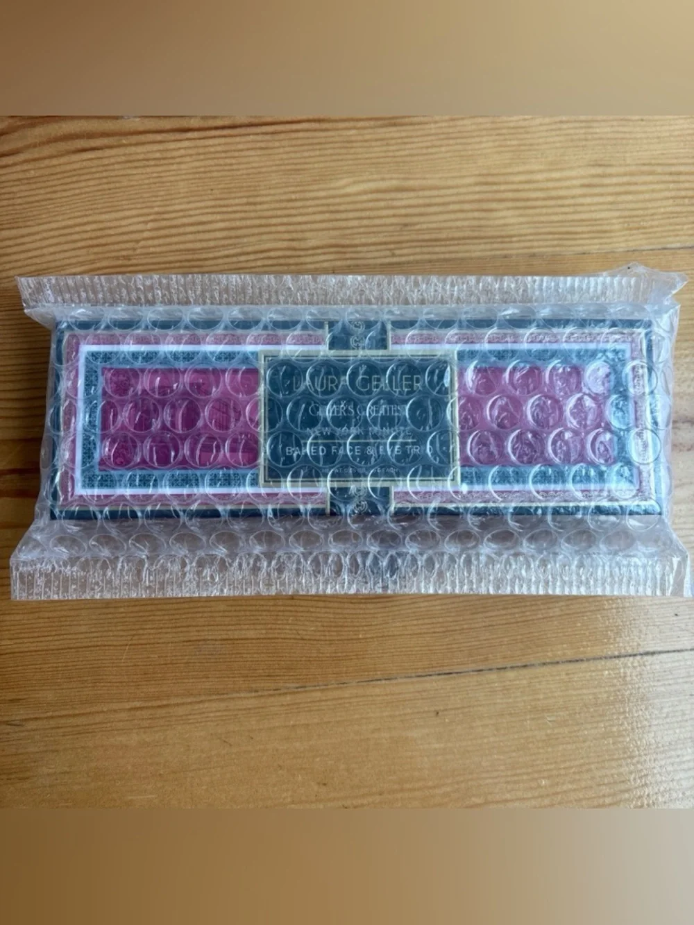 Laura Geller new sealed