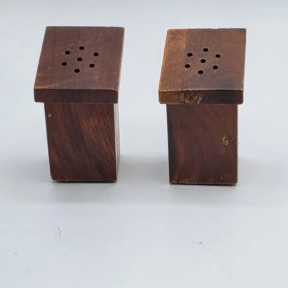 Source Unknown item wooden