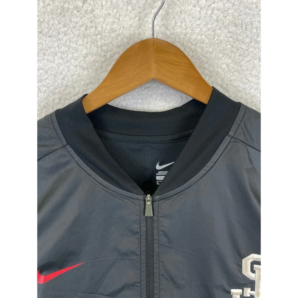 Nike Men's Size XL Black Red St. John's SJ 1/4 Zip Windbreaker Pullover Jacket