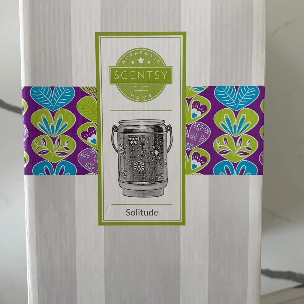 Scentsy used twice