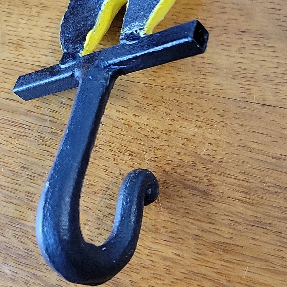 Cast Iron Giraffe Wall Hook Key Coat Towel Purse Hanger