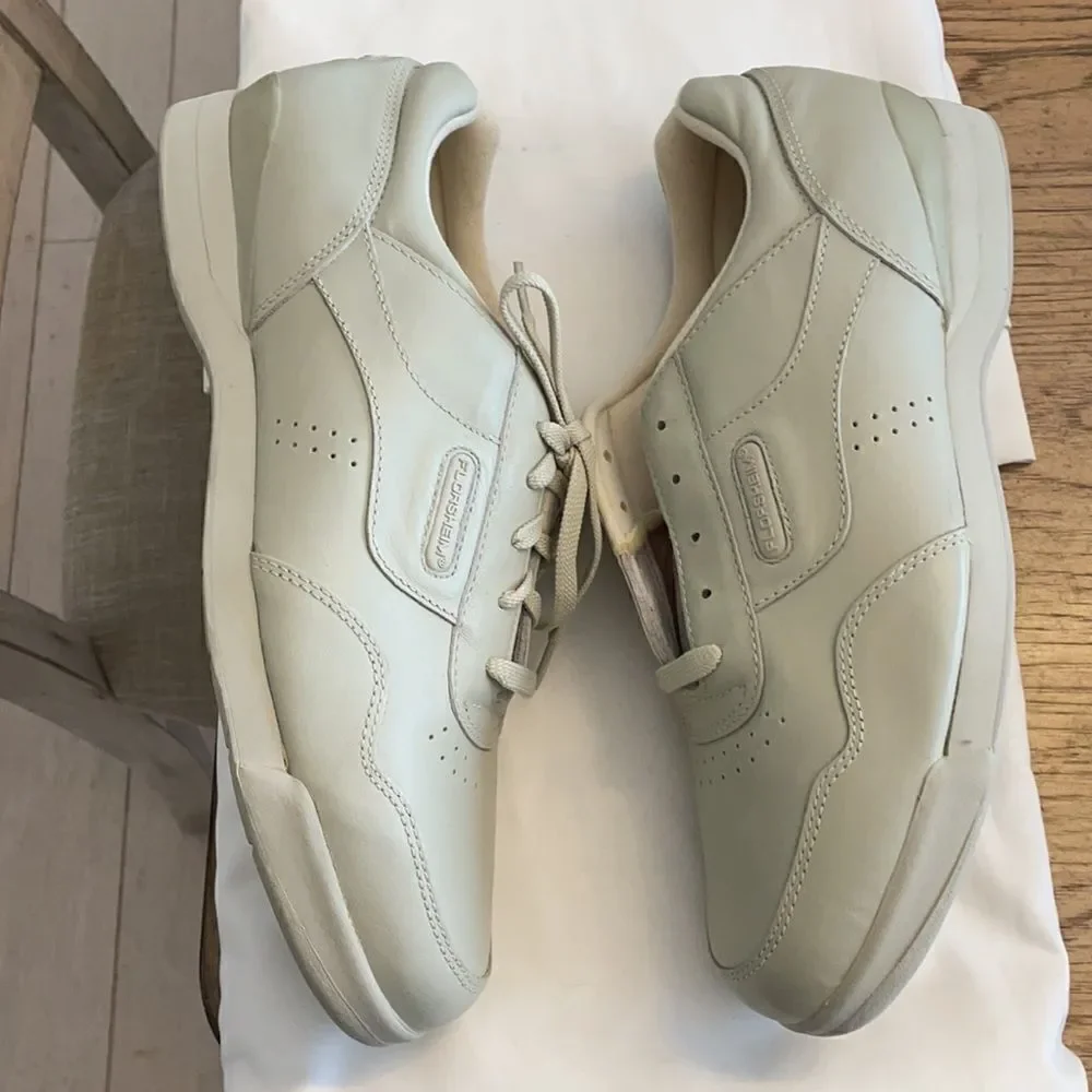 FLORSHEIM DARK CREAM COLORED LEATHER SNEAK…