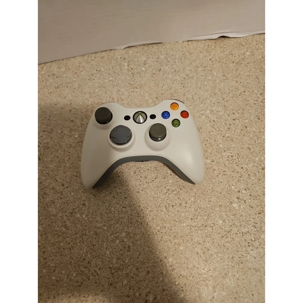 xbox 360 wireless controller white No Battary Tray
