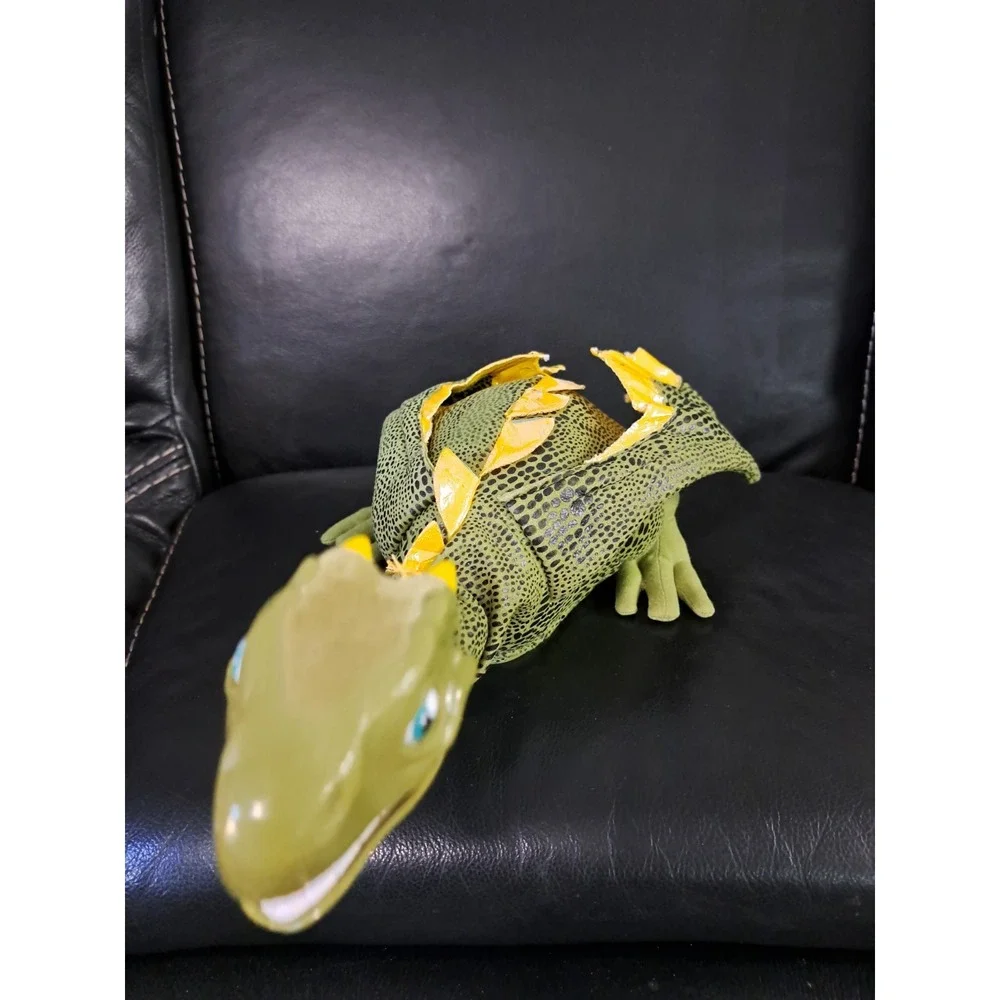 2001 Harry Potter Baby Roarin Snorin Norbert Dragon Interactive Pet Mattel Works