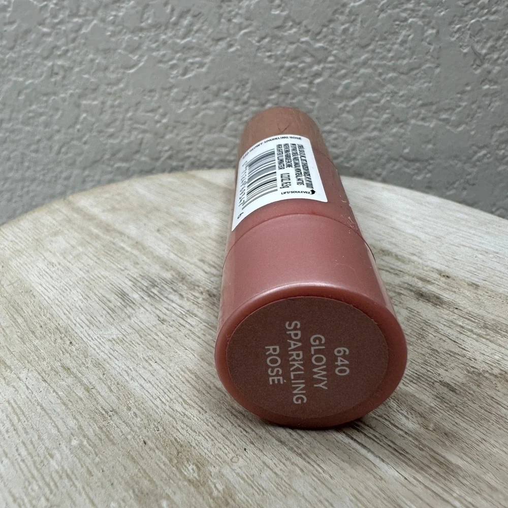 $5 🌙 L’Oréal Lumi Le Glass and Glow Highlighter Stick 640‎ Glowy