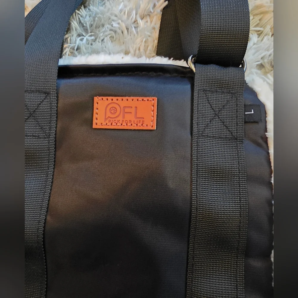 PICK FOR Life dog sling pick life