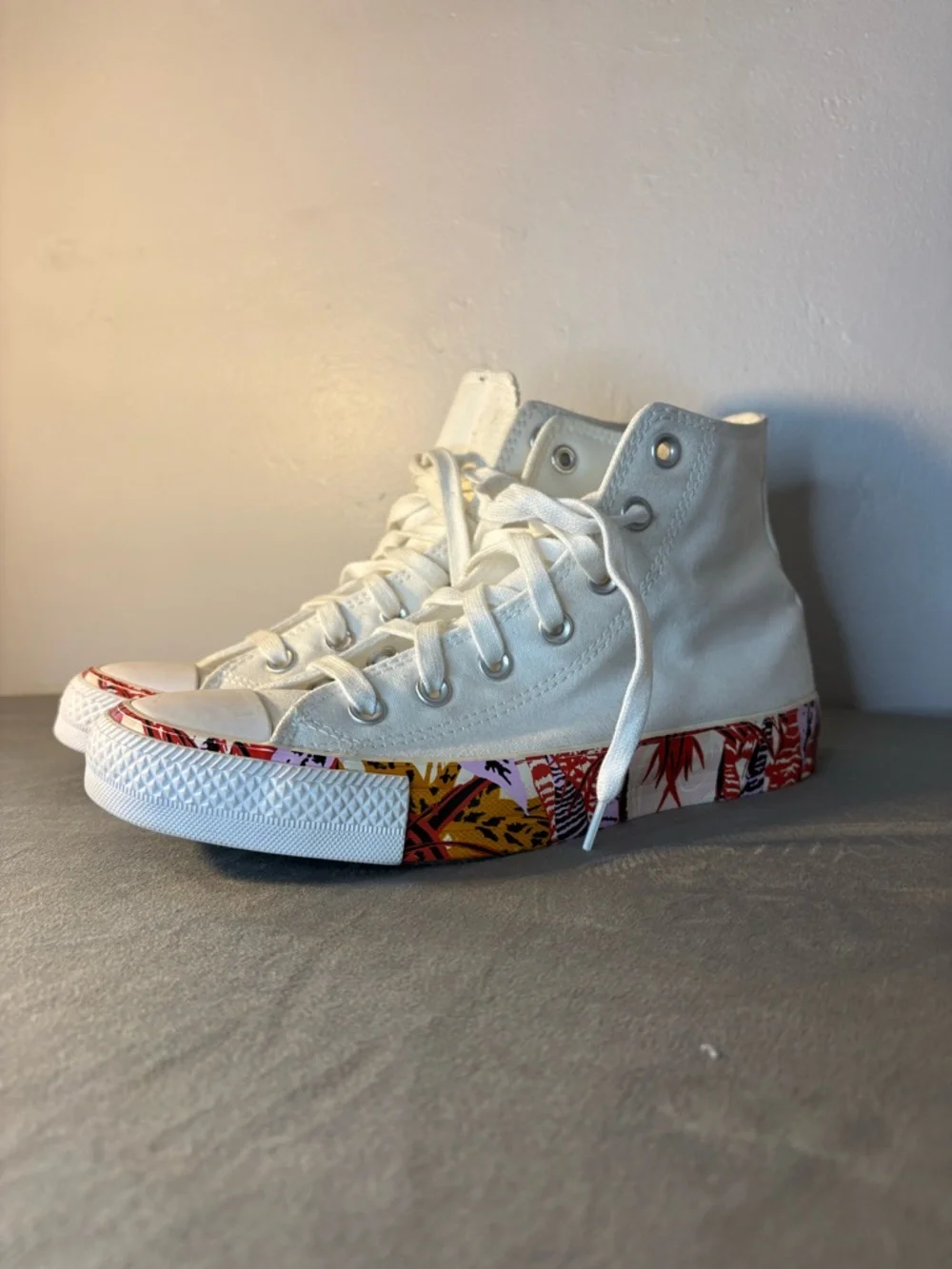 Converse All Stars nwot classic