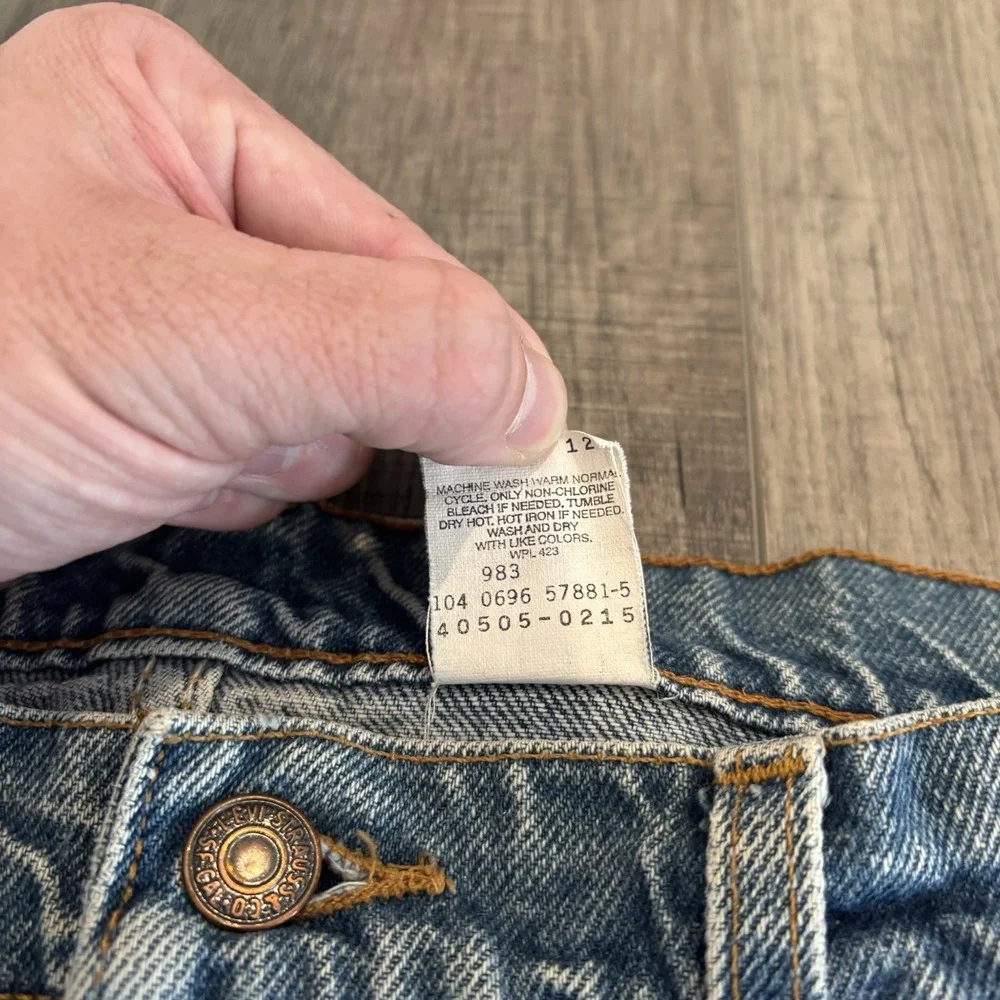 Levis this pair
