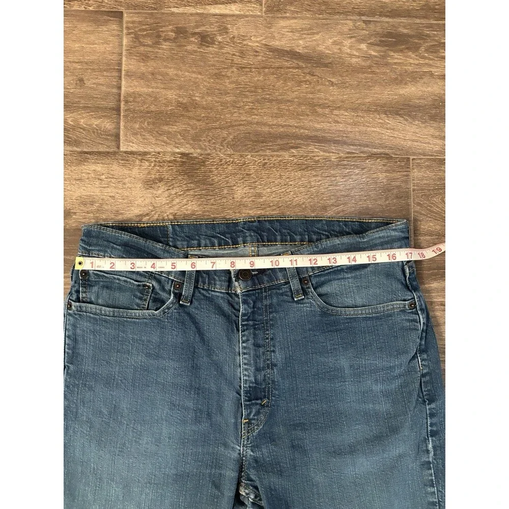 Mens Levi’s 514 Size 36/30‎ Medium Wash Denim Straight Leg Blue Jeans EUC