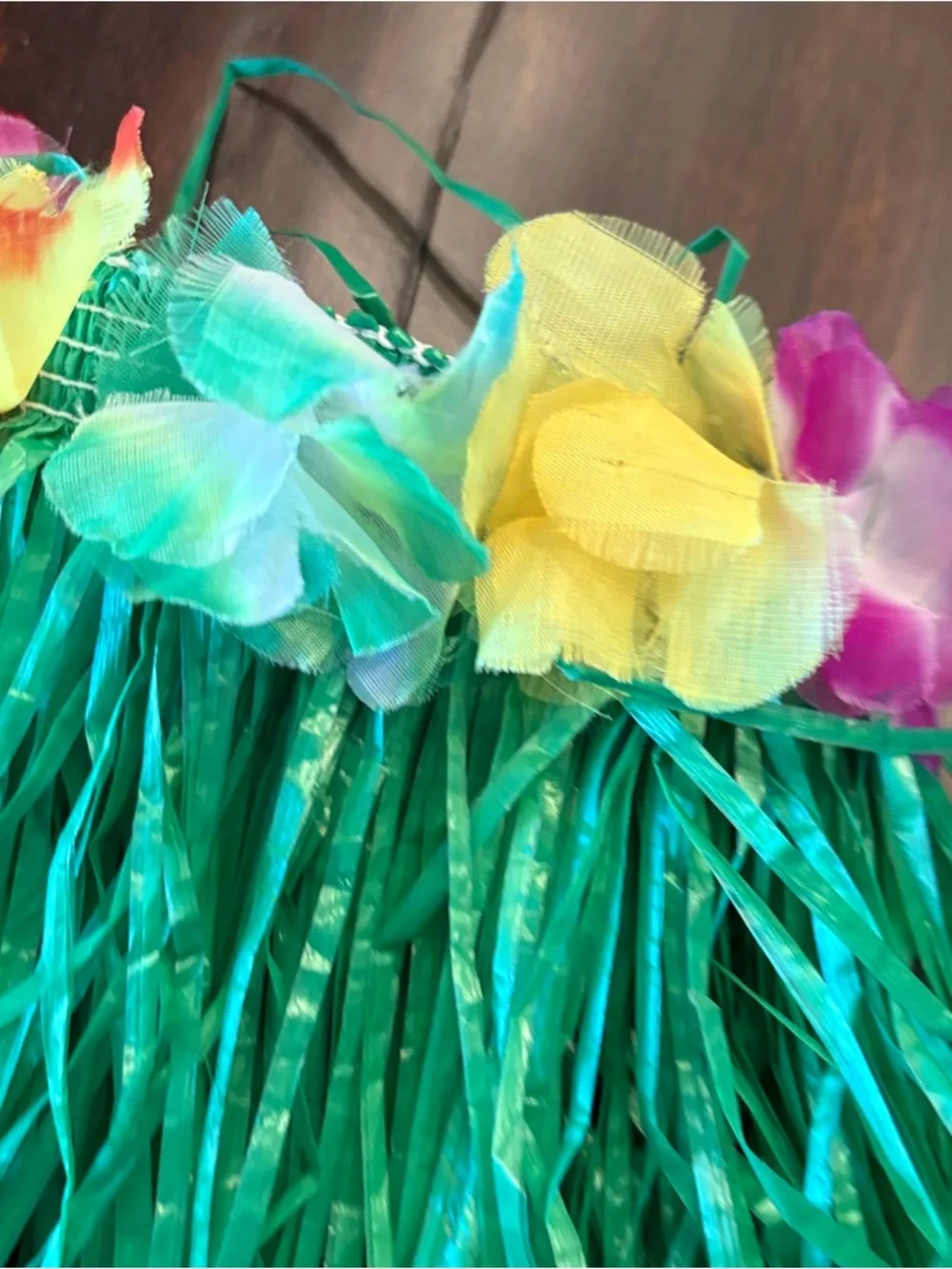 Girls Play Hawaiian Hula Grass Skirts with Adjustable Flower Waistbands