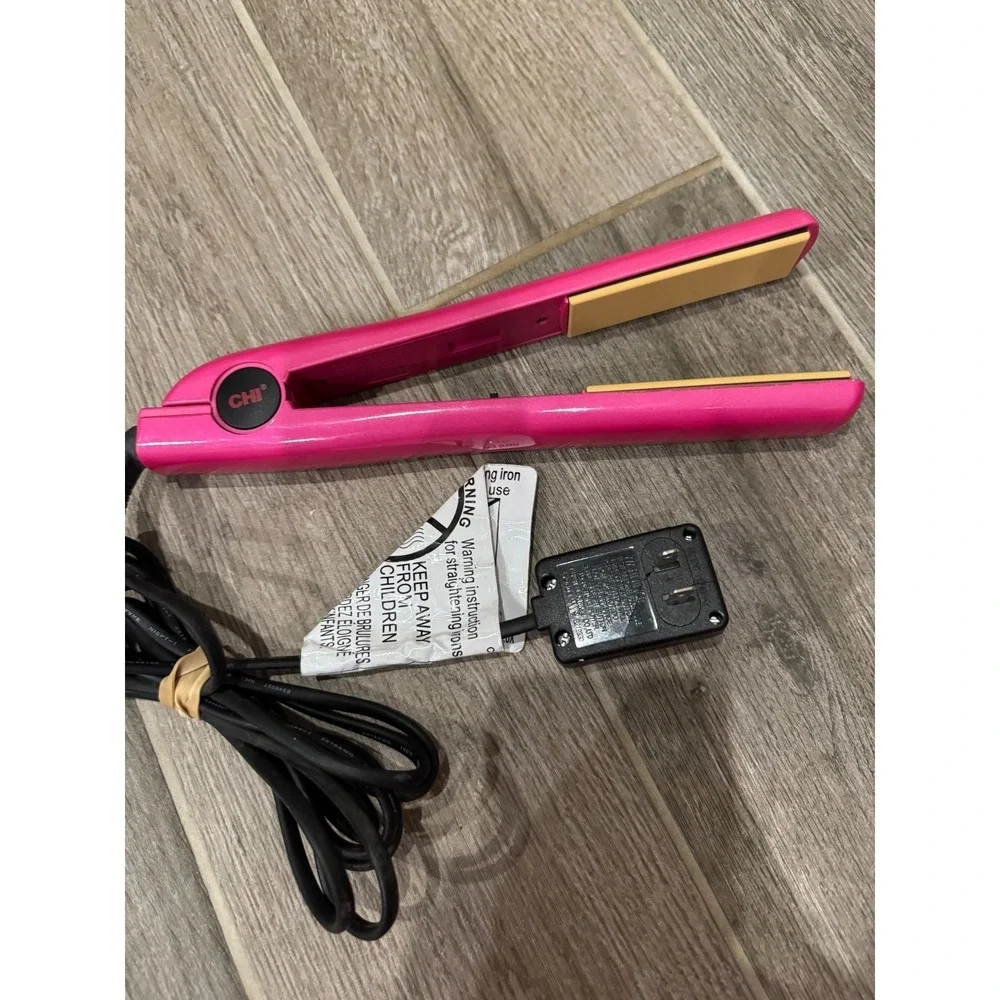CHI Pink Flat Iron Hair Straightener Pink 1