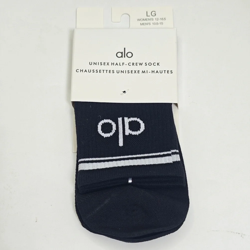 ALO Yoga unisex half