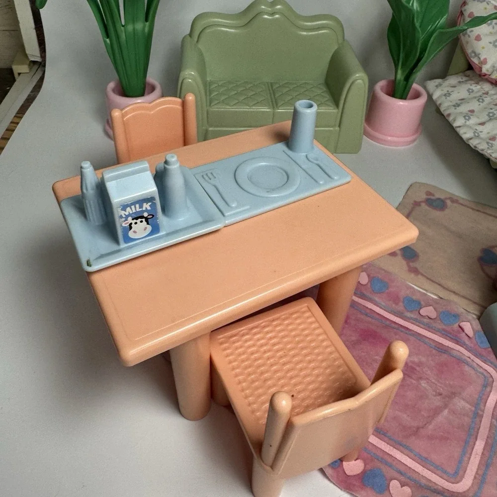 Playskool vintage dollhouse