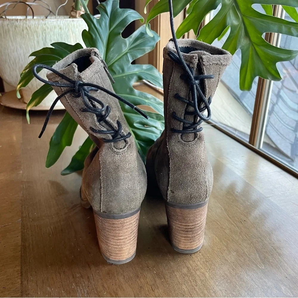 Bos. & Co. barlow suede