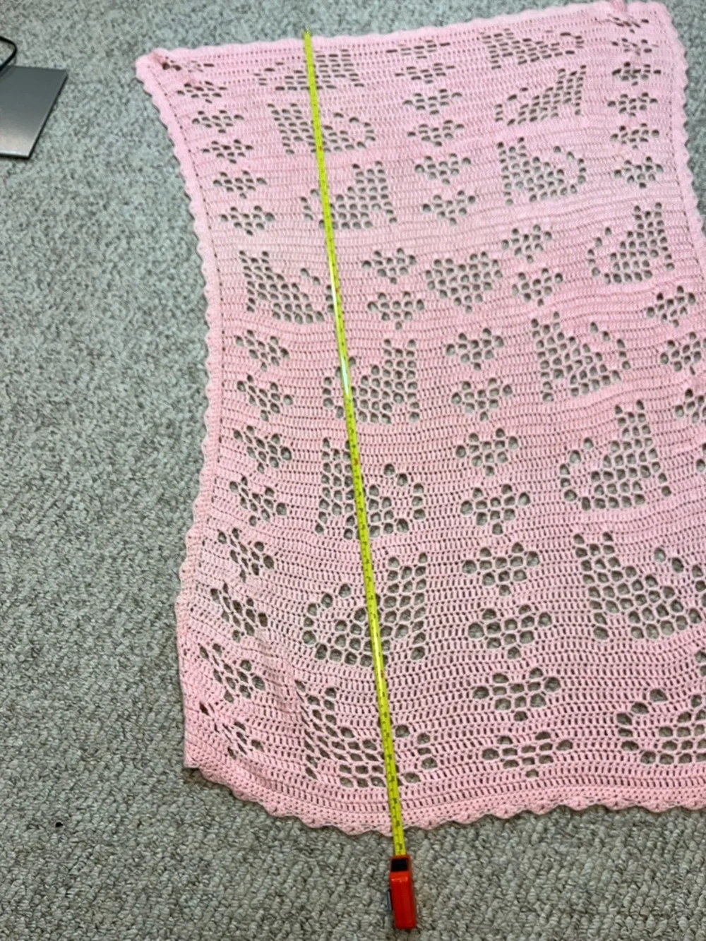 Handmade Pink Crochet Filet Baby Blanket Heart Kitty Cat Pattern Scalloped Trim