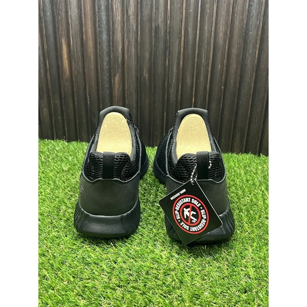 Sketchers size wide