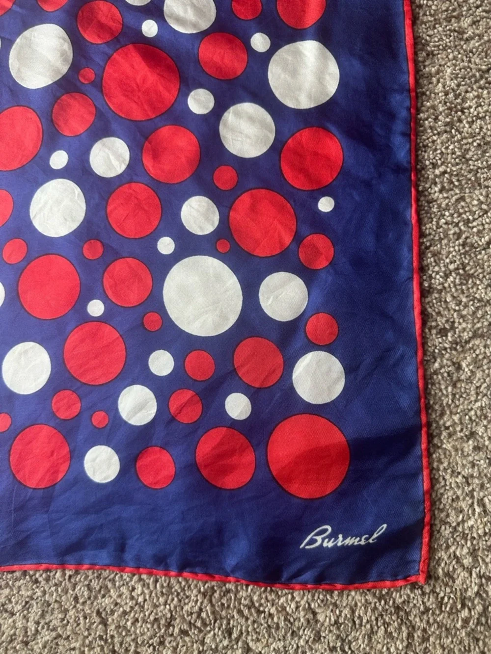 Burmel square silk