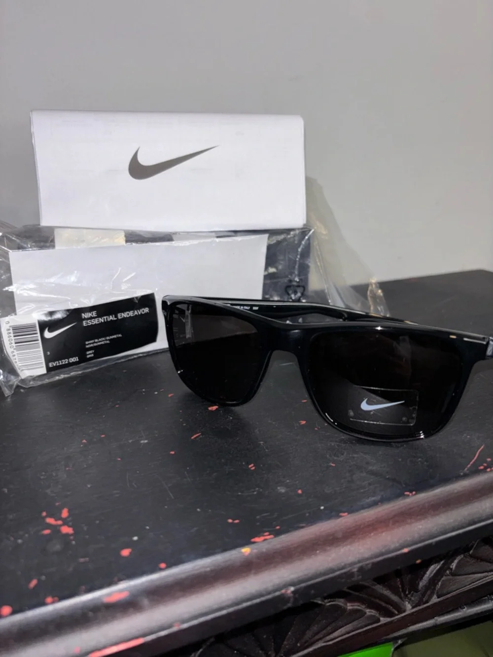 Nike Made in Italy Essential Endeavor Black Sunglasses NWT