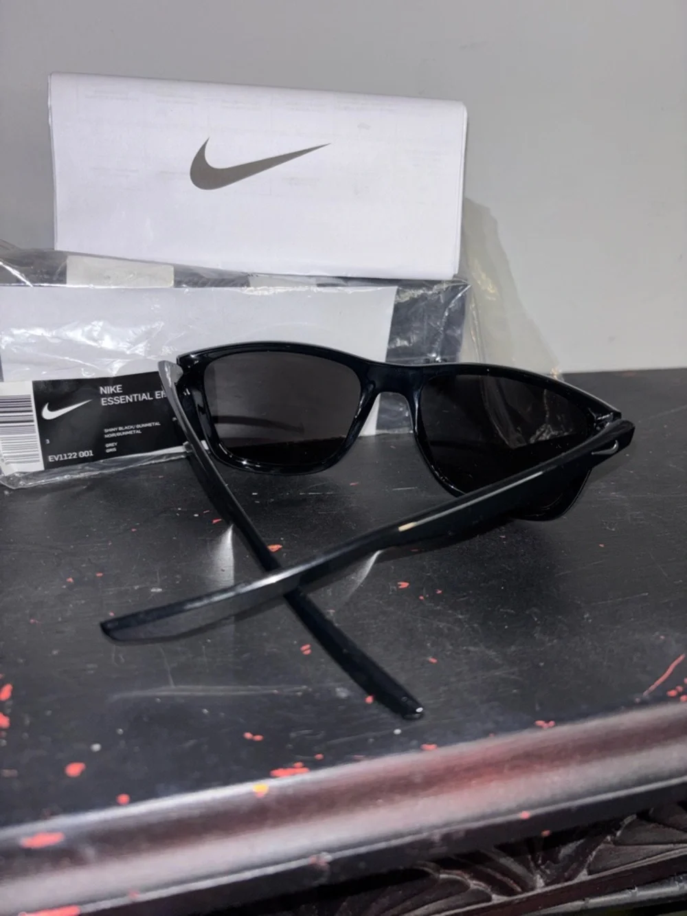 Nike Made in Italy Essential Endeavor Black Sunglasses NWT