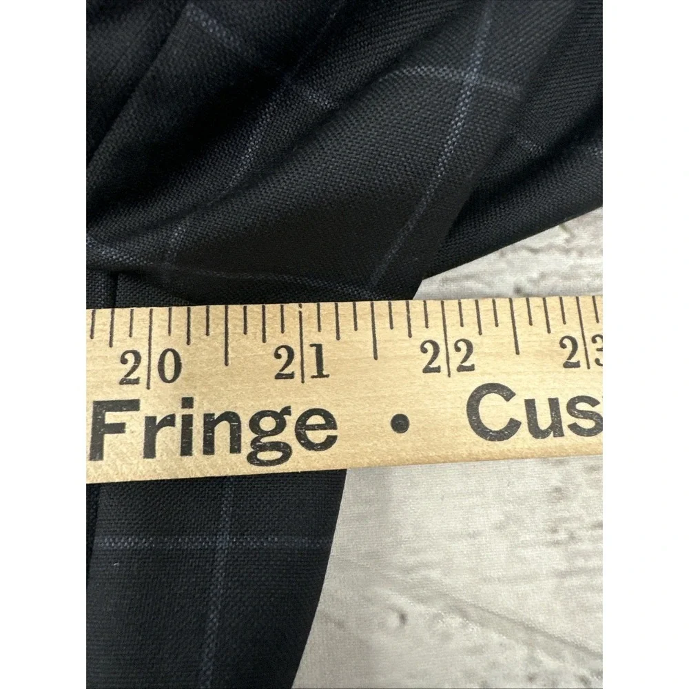 Saks Fifth Avenue tall inner