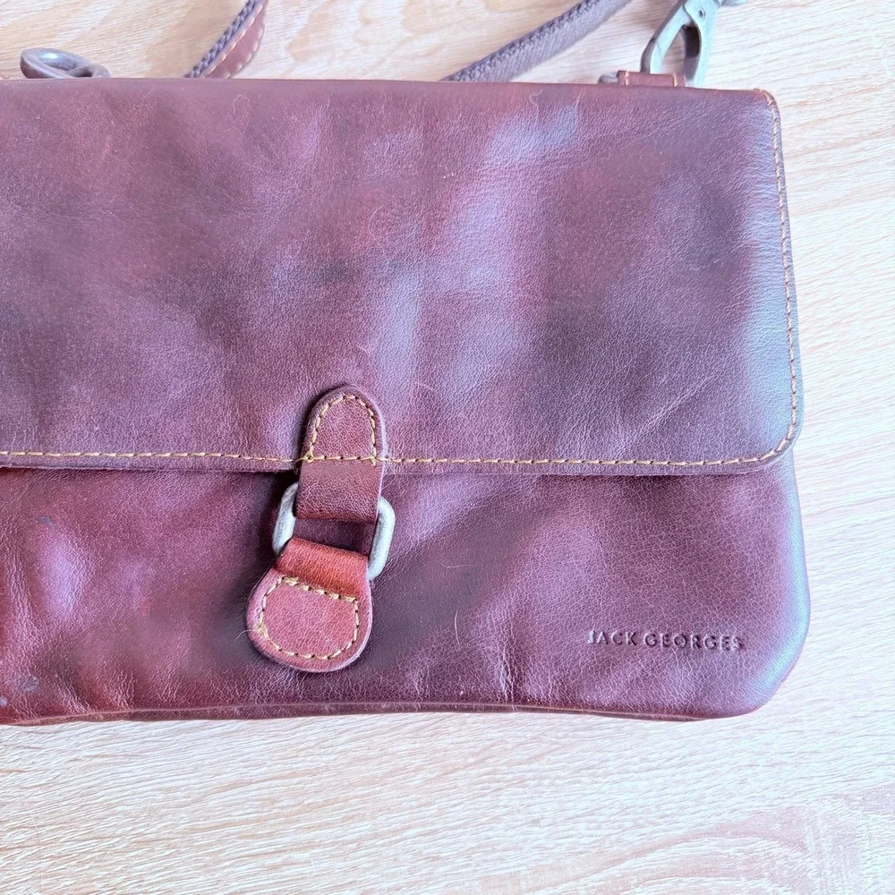 Jack Georges Leather Small Crossbody Flap‎ Pockets Adjustable Rustic Classic