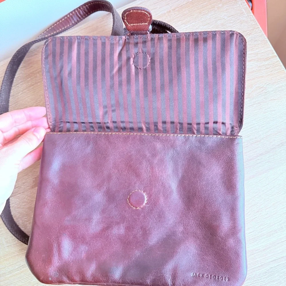 Jack Georges Leather Small Crossbody Flap‎ Pockets Adjustable Rustic Classic