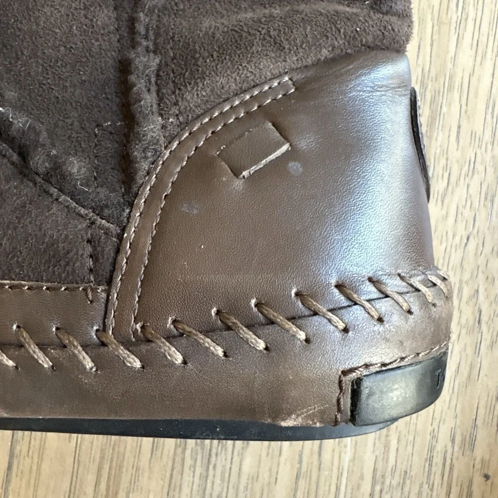 TORY BURCH Sheepskin Shearling Brwn Suede Leather Ugg Boots Mid Calf Winter SZ 7