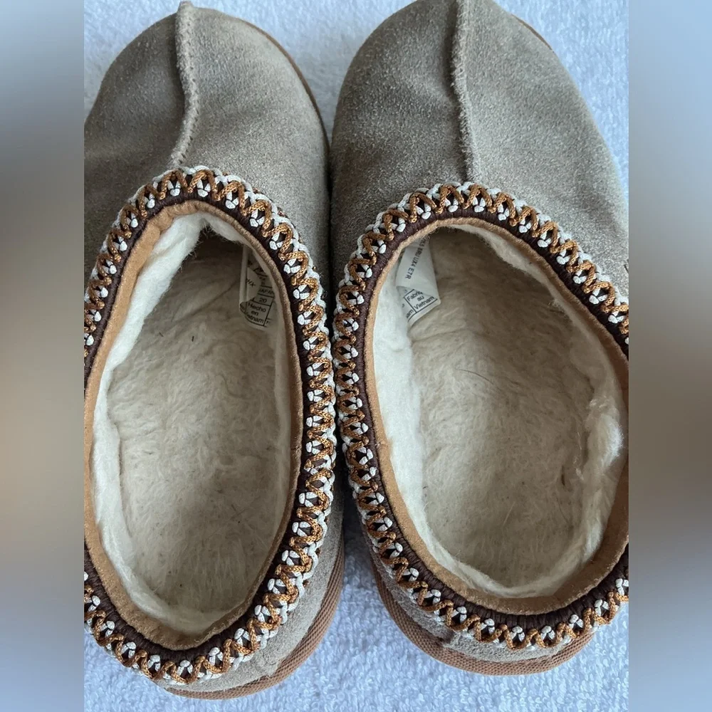 UGG Kids Tan and Brown Slippers
