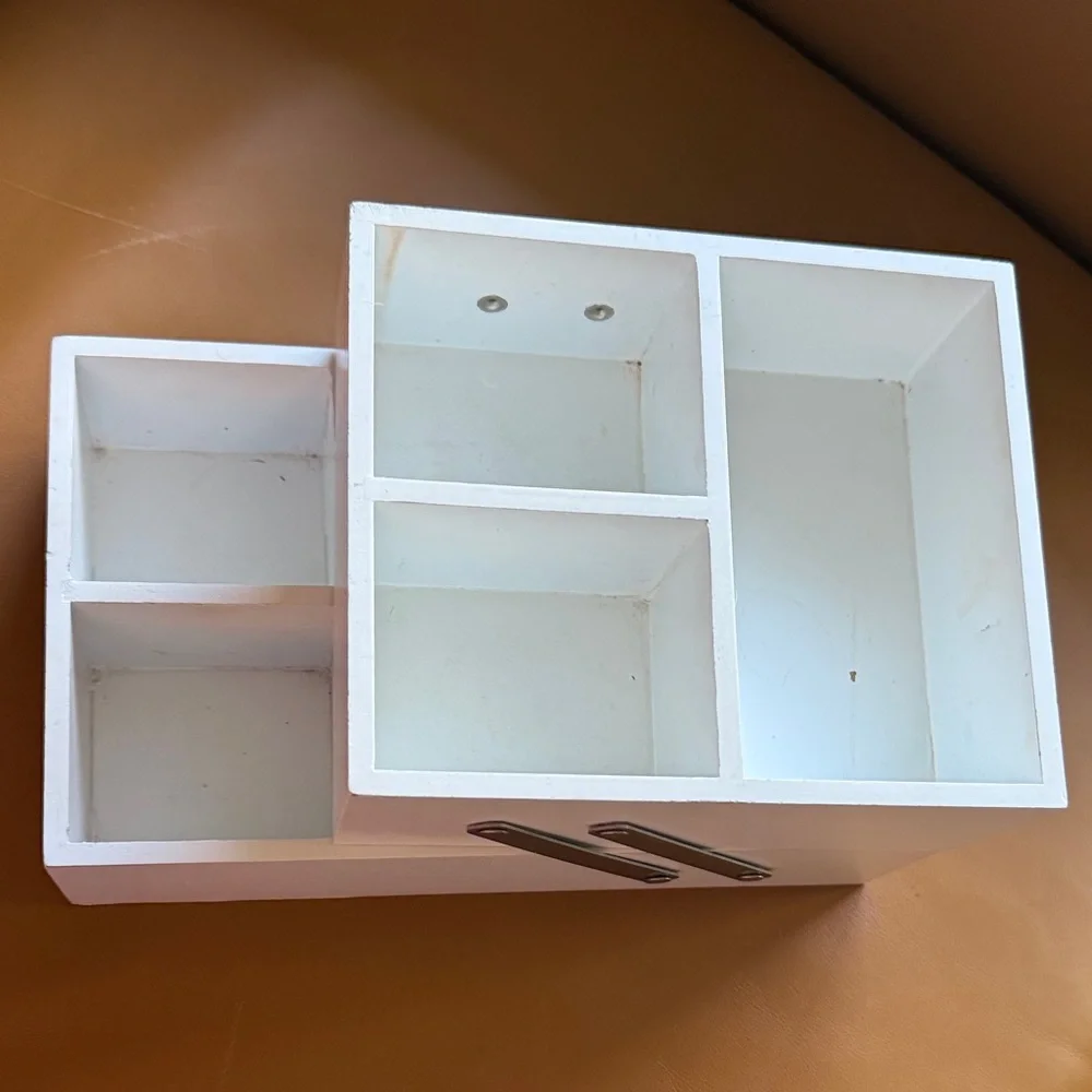 White Wooden Tiered Organizer