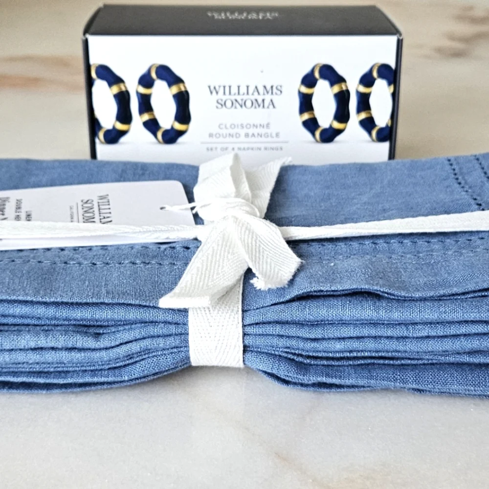 Williams Sonoma Blue Napkin Set