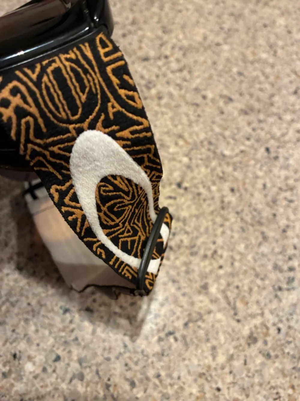 Oakley Splice Goggles Gold Black Frame Persimmon with patterned strap