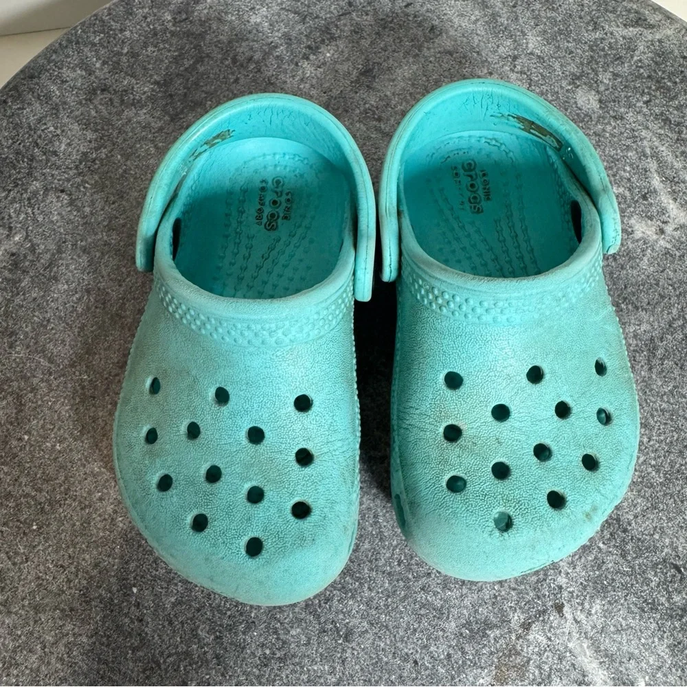 CROCS shoes classic