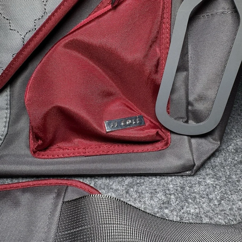 JJ Cole Gray Red Diaper Bag Tote w/ Accessories Shoulder Bag Set Messenger Bag