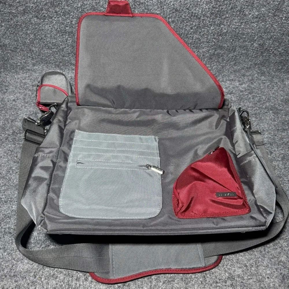 JJ Cole Gray Red Diaper Bag Tote w/ Accessories Shoulder Bag Set Messenger Bag
