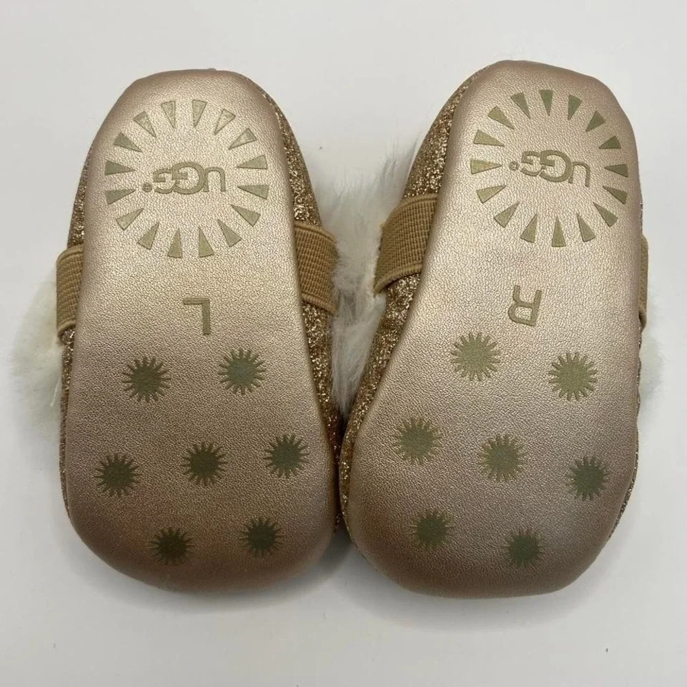 UGG Baby Infant Sparkle‎ Gold Fur Slip-On Shoes Size 0/1 USA Soft Sole