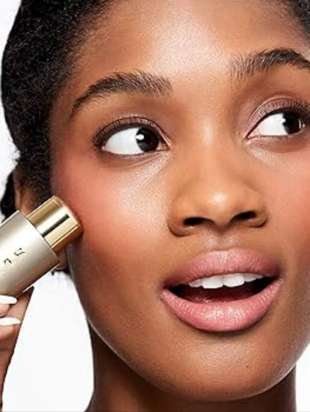 Stila kayali exchanges