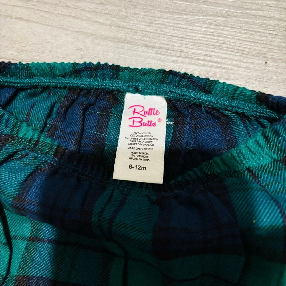 Ruffle Butts classic plaid