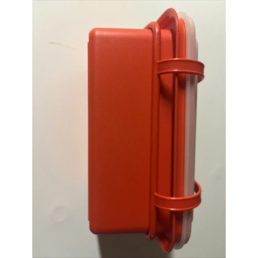 Tupperware plastic solid