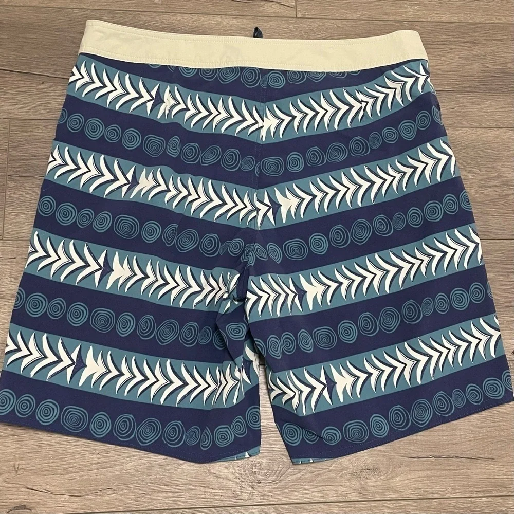 Patagonia Men Swim Trunks Stretch Wavefarer Board Shorts Tree Rings Blue Sz 40